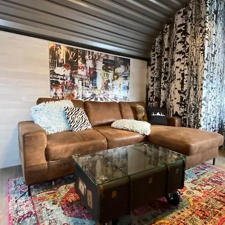 Gleis 2, Waggon Mit Ofen, Optional Mit Whirlpool Und Sauna Holiday home Dahlem (Euskirchen)