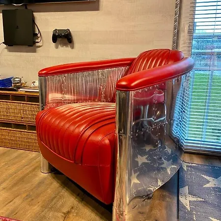 Gleis 2, Waggon Mit Ofen, Optional Mit Whirlpool Und Sauna Ferienhaus Dahlem (Euskirchen)