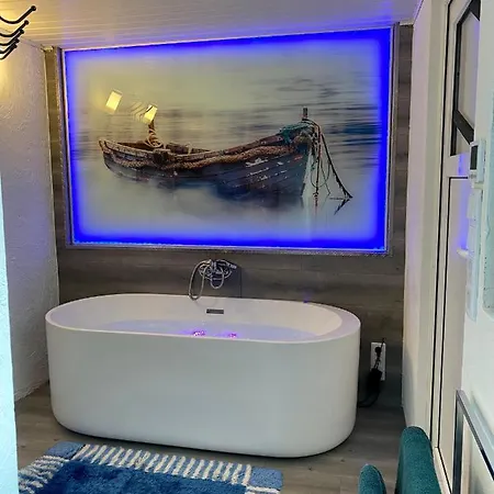 Gleis 2, Waggon Mit Ofen, Optional Mit Whirlpool Und Sauna