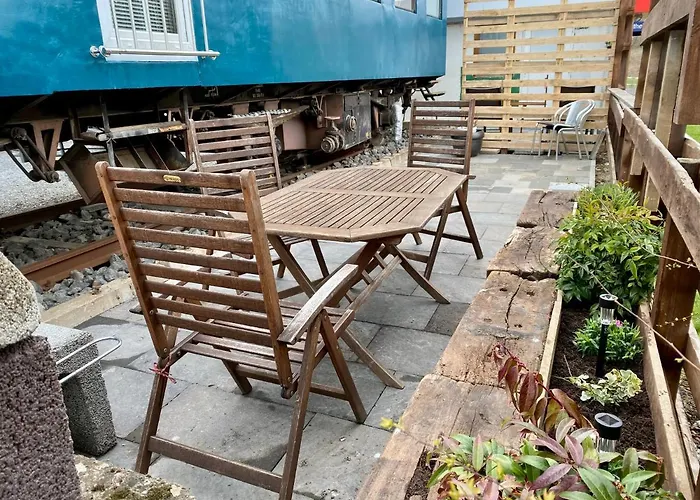 Gleis 2, Waggon Mit Ofen, Optional Mit Whirlpool Und Sauna Feriehus *